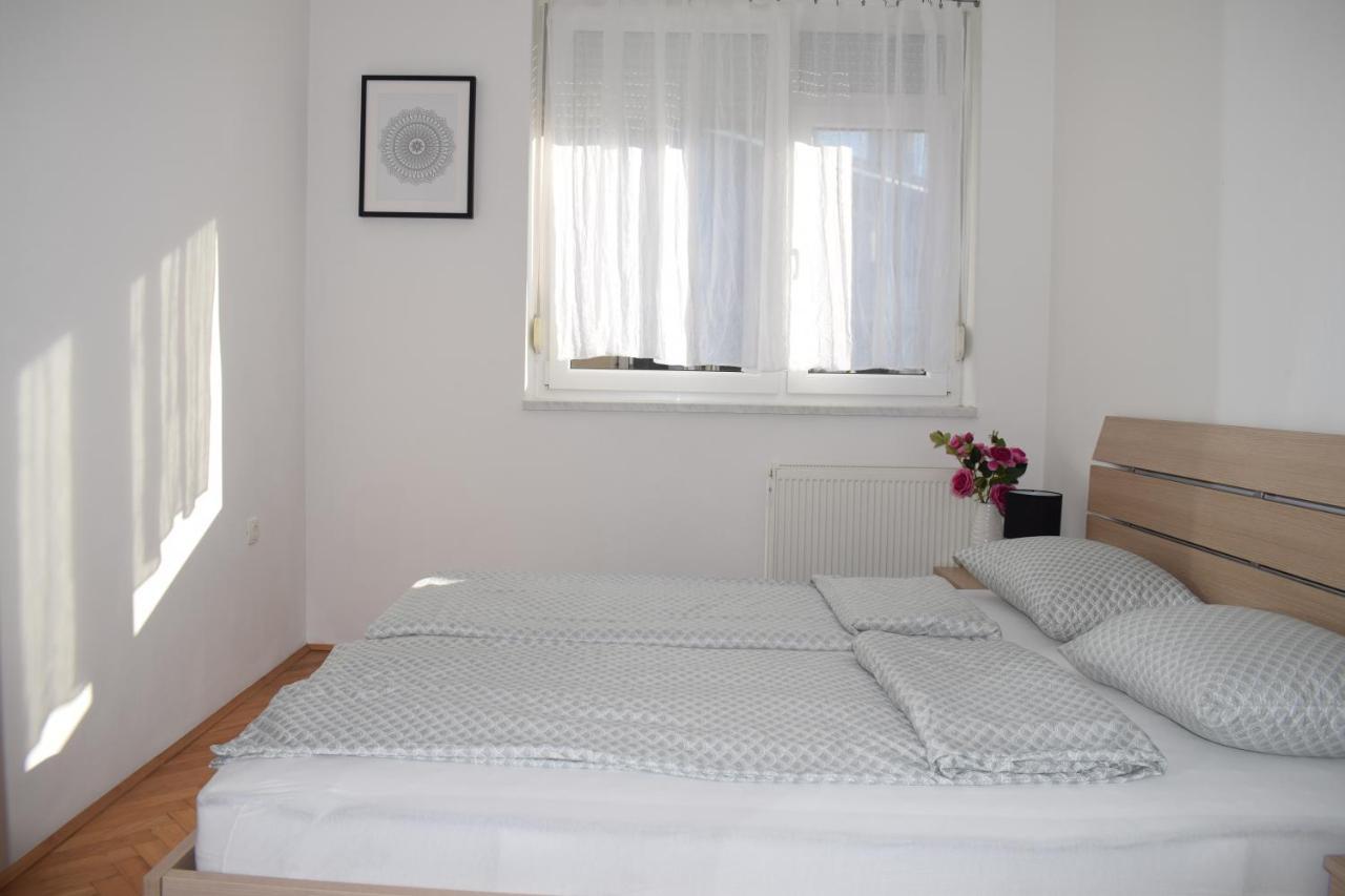 Apartman Bel Вараждин Екстер'єр фото